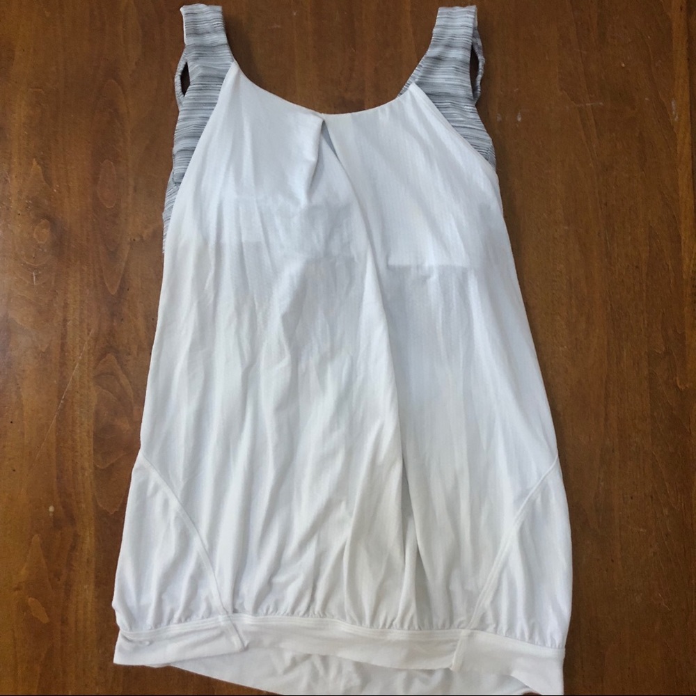 White and grey lululemon tank size 6